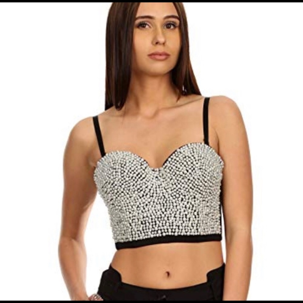 Pearl Crop top
